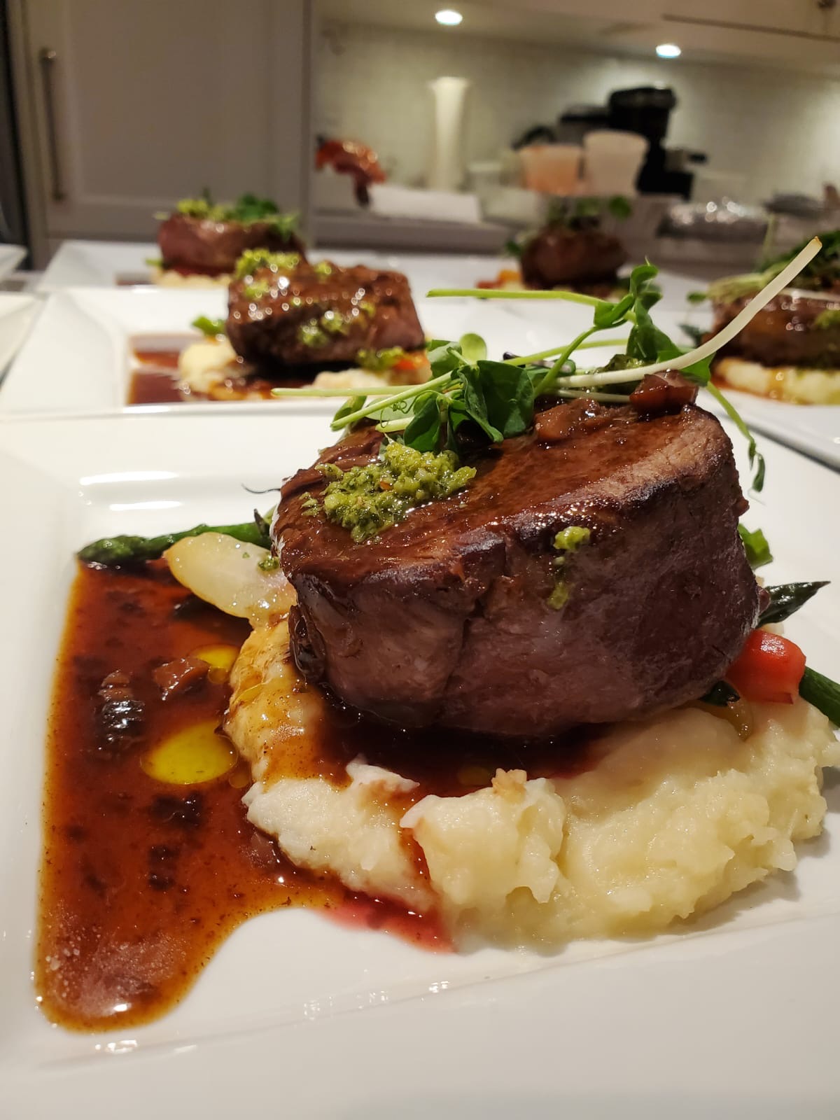Filet Tenderloin, Fine Dining